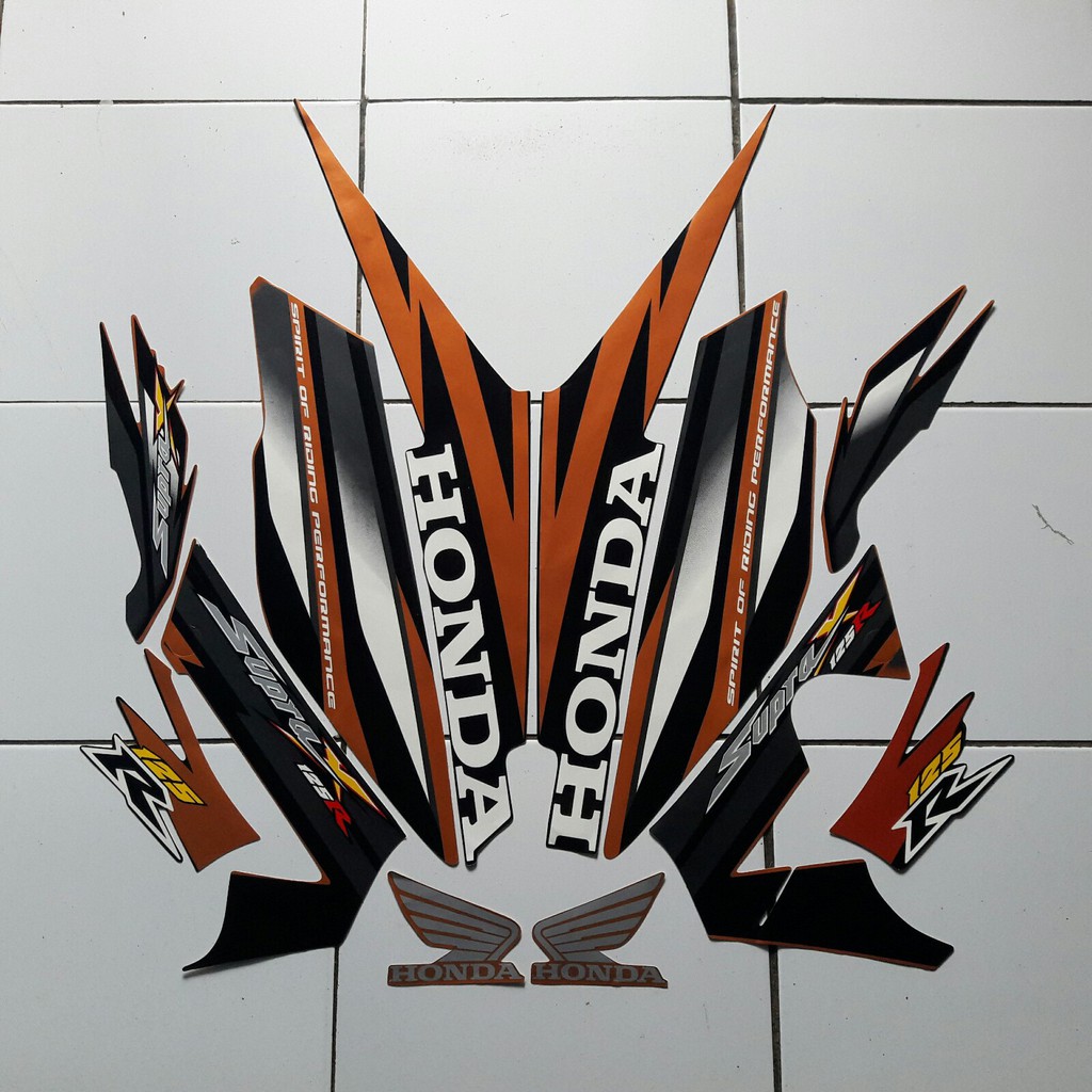 stiker supra x 125r 2006 hitam-coklat
