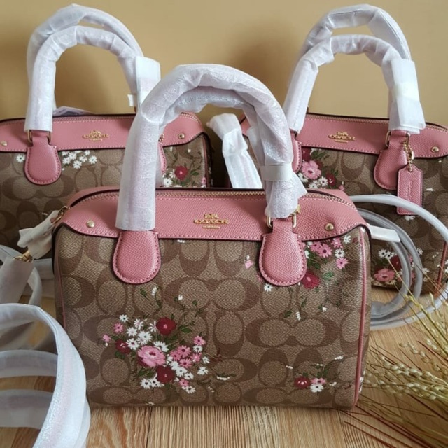 Tas Coach Mini Bennet Signature Flower Pink