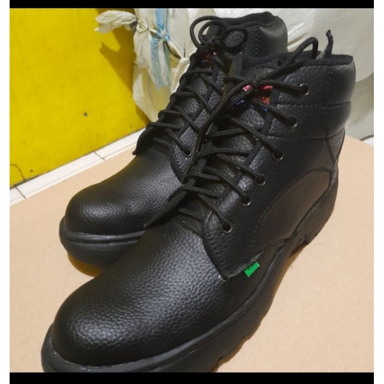 Sepatu Safety Boots Sepatu kerja