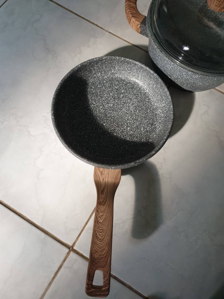 Debellin Casserole 20 Cm - Grey Granite Cookware Series Atau Panci Anti Lengket Premium