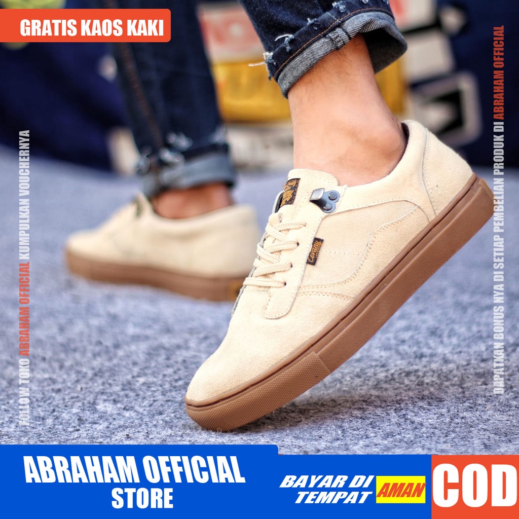 ABRAHAM Sepatu Casual Sneakers Kulit Hitam Kerja Pria