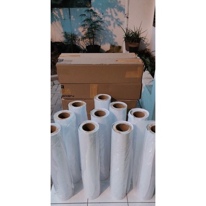

LAMINASI DINGIN 100 GRAM 63,75 CM X 46 MTR