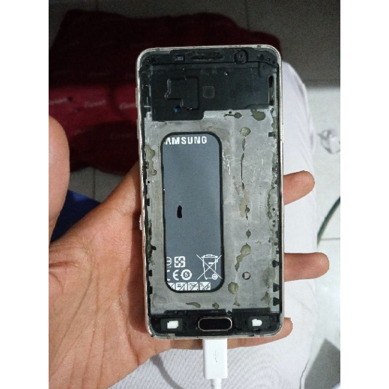 Samsung a3 2016 minus