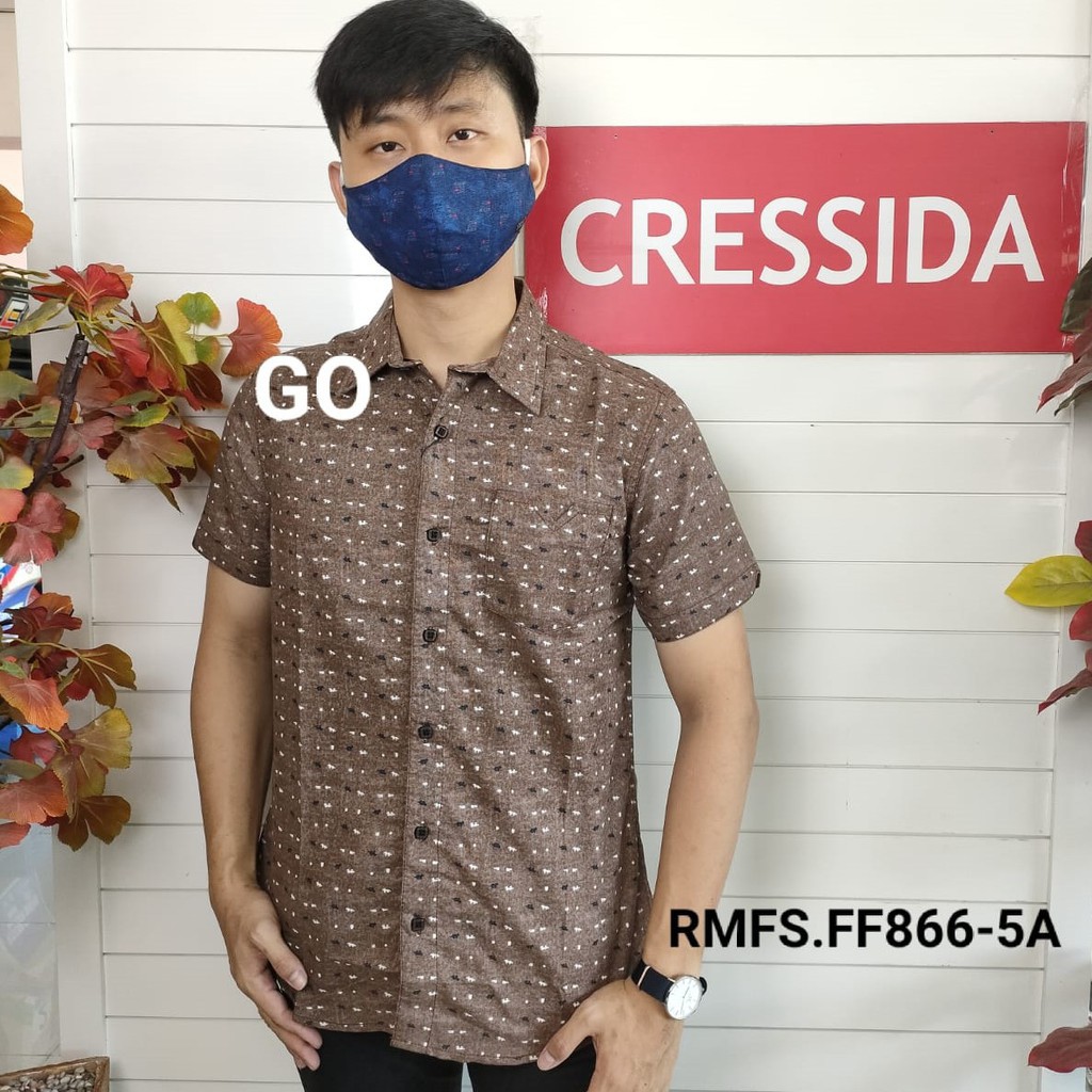 gos  CRESSIDA KEMEJA PRIA SLIMFIT Kemeja Casual Kemeja Lengan Pendek Outlook