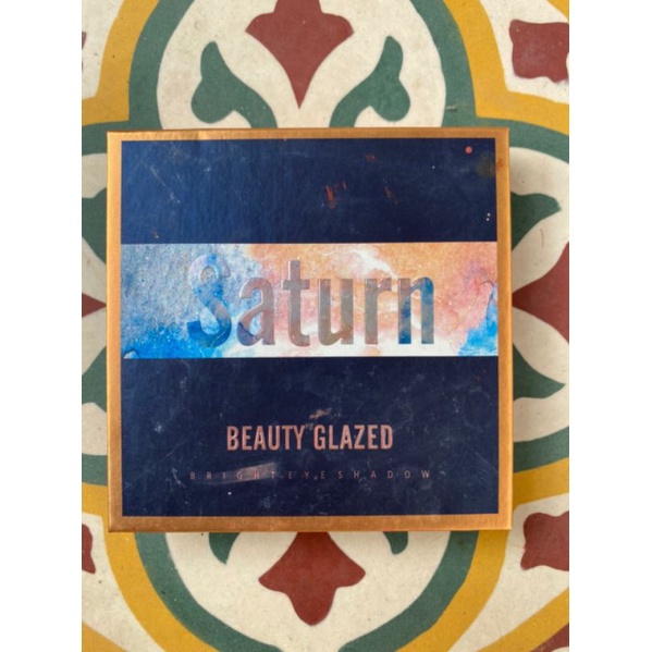 PRELOVED BEAUTY GLAZED PALETTE EYESHADOW SATURN
