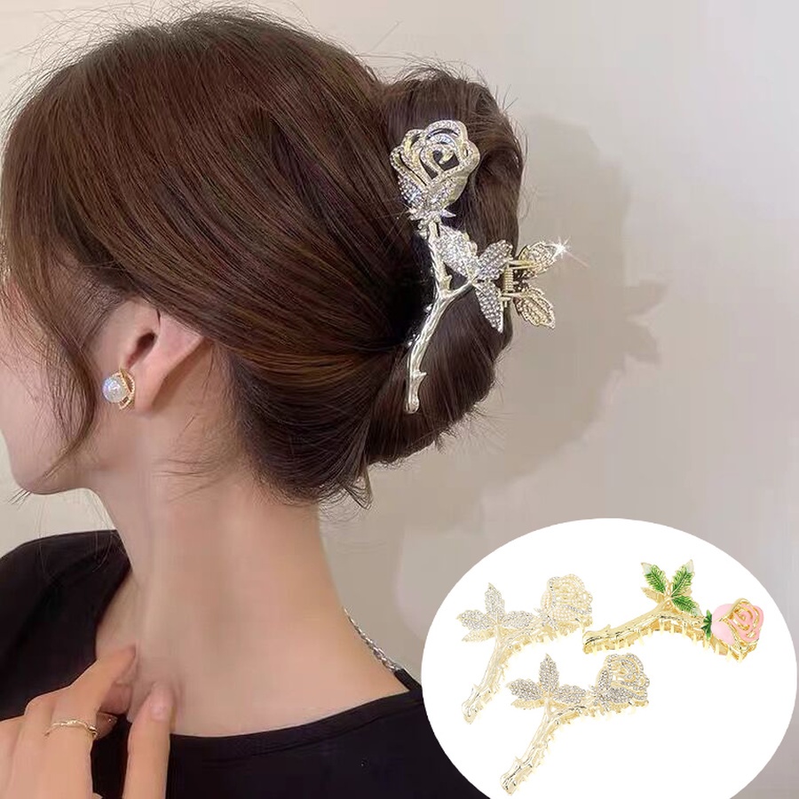 Jepit Rambut Bentuk Bunga Mawar Bahan Metal Aksen Mutiara Dan Berlian Imitasi Gaya Korea Untuk Wanita