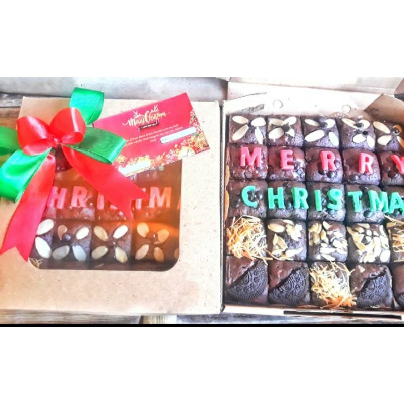 

hampers brownies natal / hadiah natal / kue natal