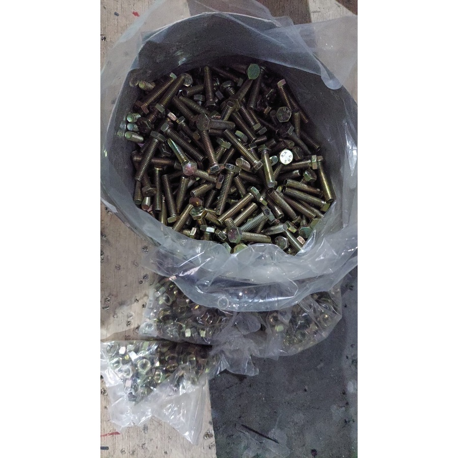 BAUT / BOLD / MUR BAUT 10AN PANJANG 3CM