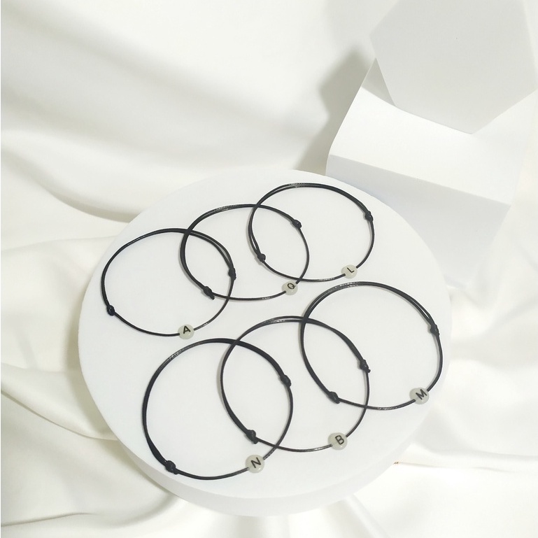gelang glow in the dark inisial huruf bisa nyala wanita pria tali hitam korea waterproof-4