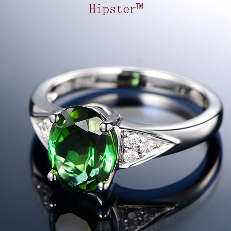 European and American Retro Graceful and Fashionable Emerald Ring