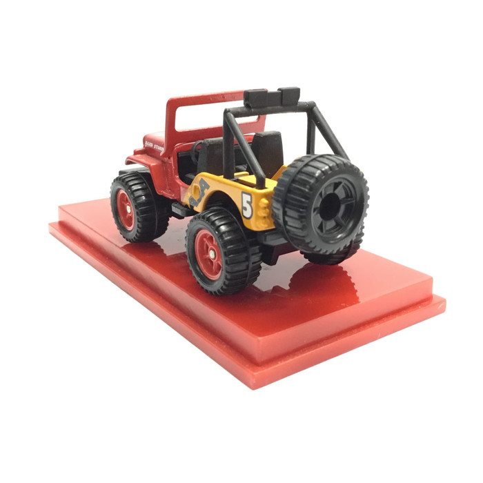 Tomica 25 Mitsubishi Jeep Bigfoot Merah Tomy Merah