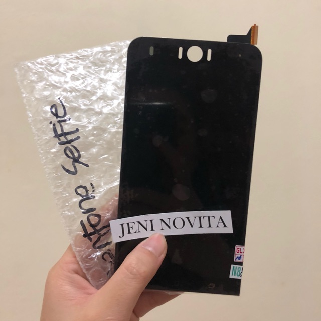Lcd Touchscreen Asus Zenfone Selfie Selvie ZE551KL ZD551KL Z00UD Complete