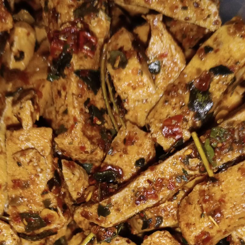 

Basreng pedas daun jeruk 100gram