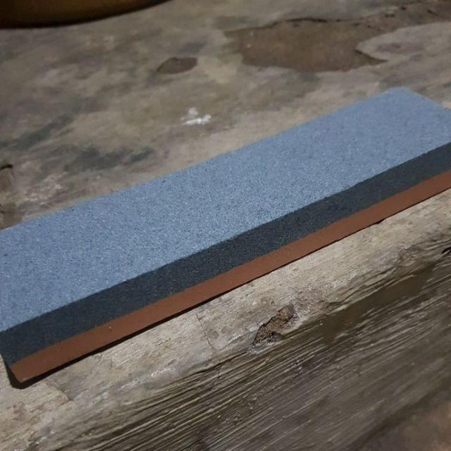 Batu Asah Pisau Grt / Stayer 8 /merek Random