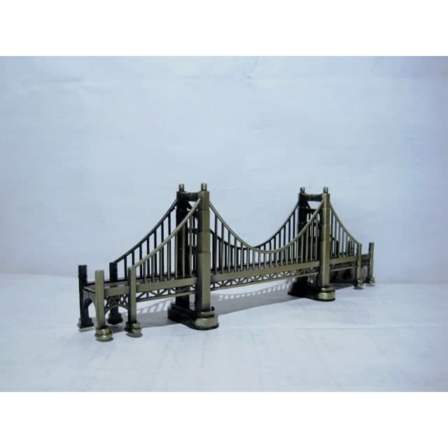 New Item! PAJANGAN MINIATUR GOLDEN GATE BRIDGE AMERICA HIASAN SOUVENIR Baru!