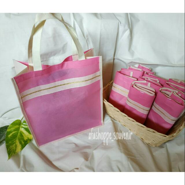 

Goodie Bag Spunbond Murah