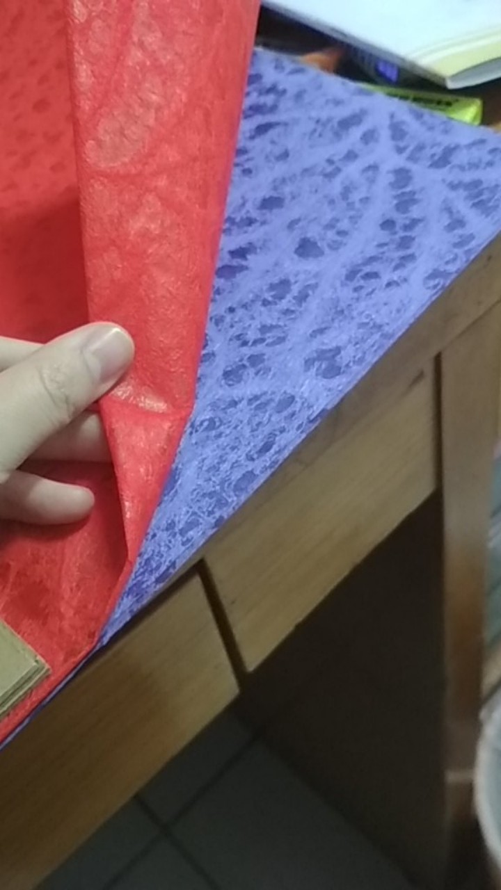 Kertas Tisu Motif Pembungkus Parcel Pelapis Buket Kado