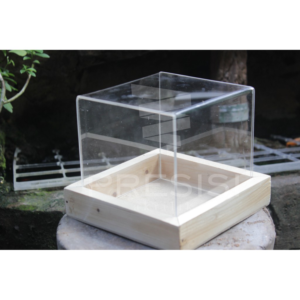 

Kotak Hantaran/Seserahan Akrilik 15 x 15 x 15cm