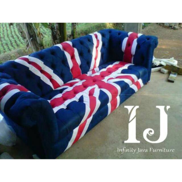 Sofa Chester Union Jack(kursi tamu,meja makan,almari,dipan,nakas,bufet,tolet,murah,terlaris)