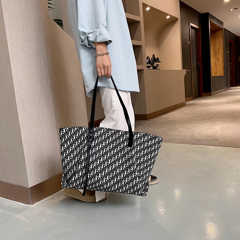 (2Pc Bisa 1Kg)GTBI998875617 New arrival  !! Tas Tote Bag   Wanita Import Premium