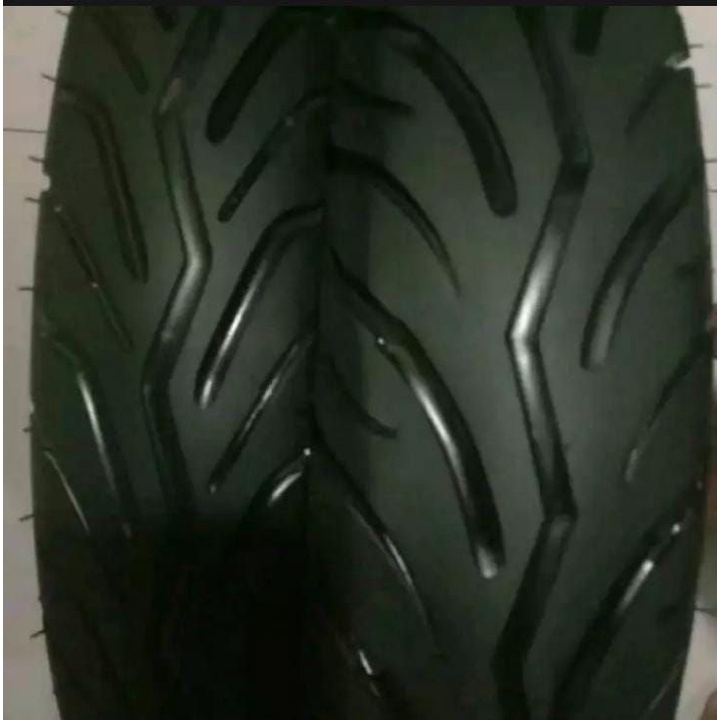 sepasang ban bekas ukuran 80 90 dan 90 90 ring 14