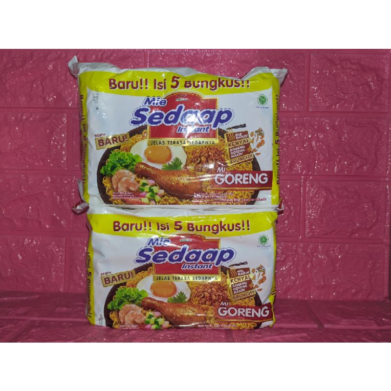 

Sedaap goreng mie instan isi 5 bag 90 gr