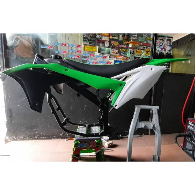 Rangka klx bodyset kxf450 untuk mesin ninja r rr