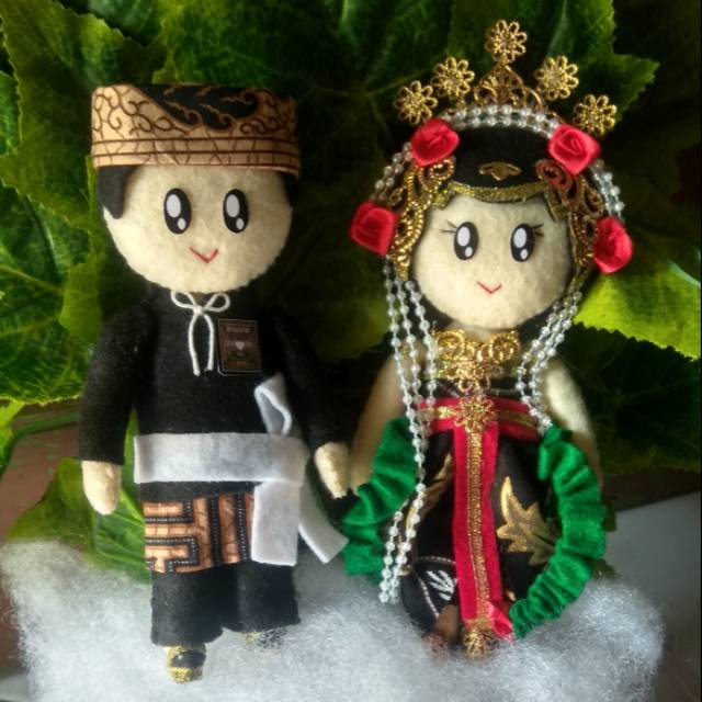 Boneka mahar flanel pengantin PSHT dan adat solo basahan