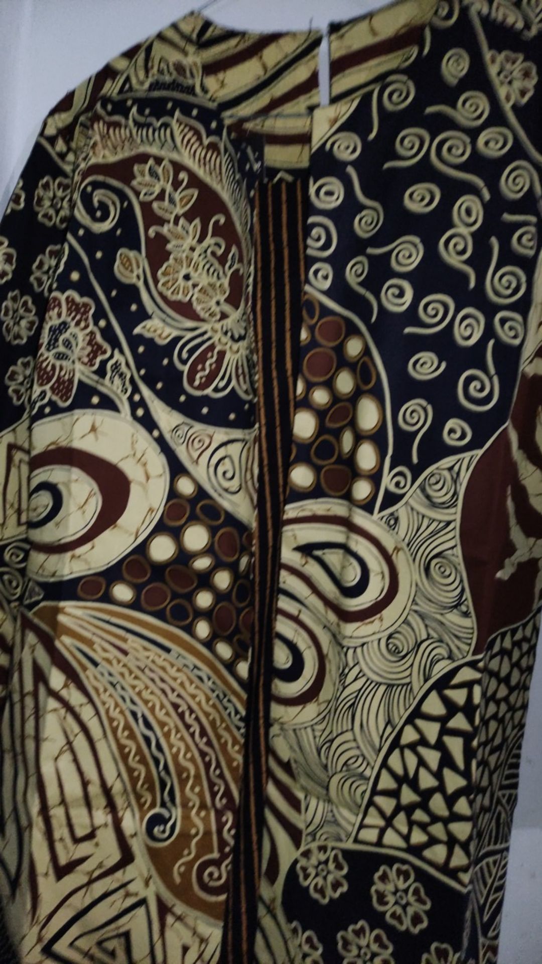 Novara - Busan Blouse Batik Wanita