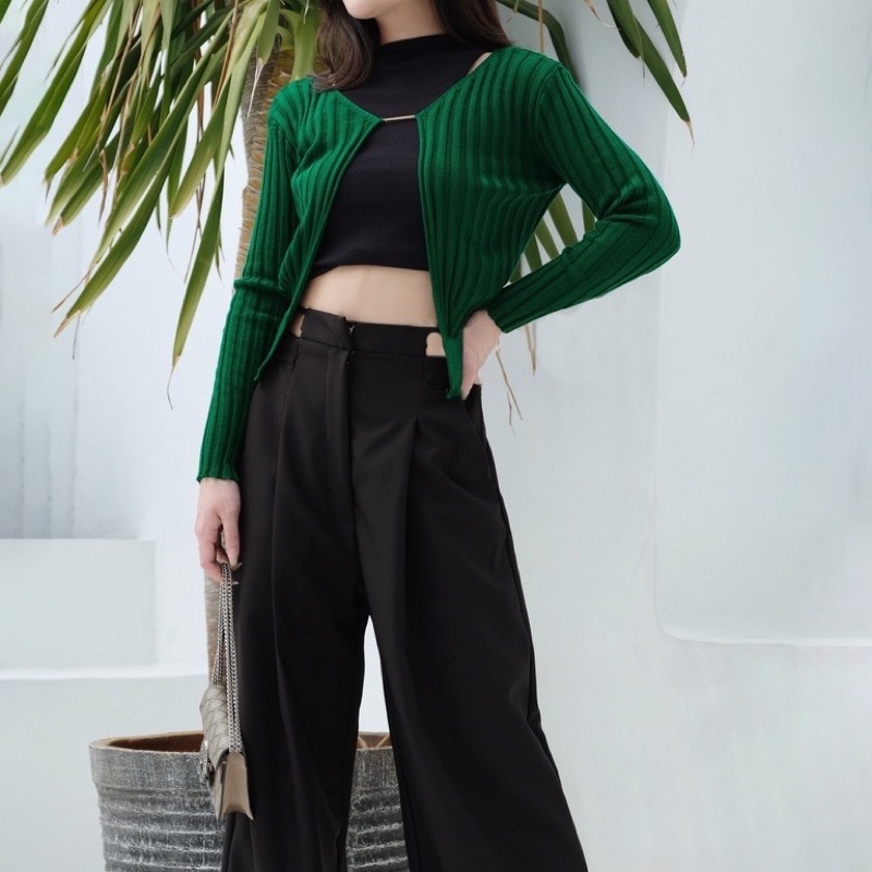 GUMMIE BUBBLE CROPPED CARDIGAN TEXTURED - KARDIGAN CROP KOREA - CARDY CROP TALI DEPAN - KADIGAN RANTAI - RIBBED CARDIGAN WITH CHAIN - OUTER RAJUT CROP - CARDIGAN RANTAI RAJUT MURAH - OVERSIZED CABLE VEST - VEST ROMPI RAJUT - BAJU CROP WANITA