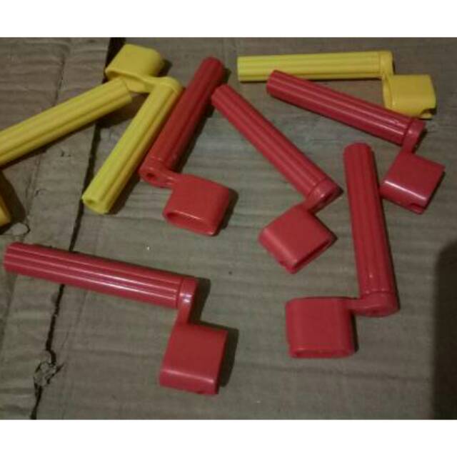 String winder alat pemutar gitar