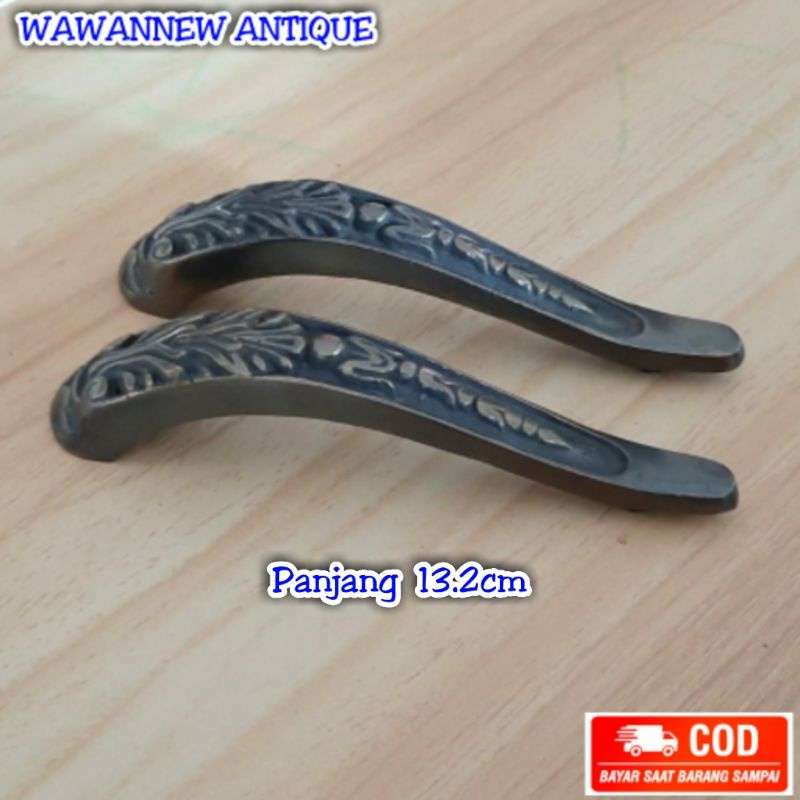 Handle Pintu / Gagang Lemari Laci Pintu Rumah Kuningan Antik Motif Taring 13.2cm