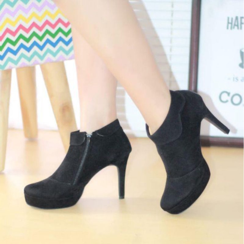 Sepatu Boots Wanita Heels 10cm – Ankle Boots Suede Double Busa Nyaman | SBR 02B