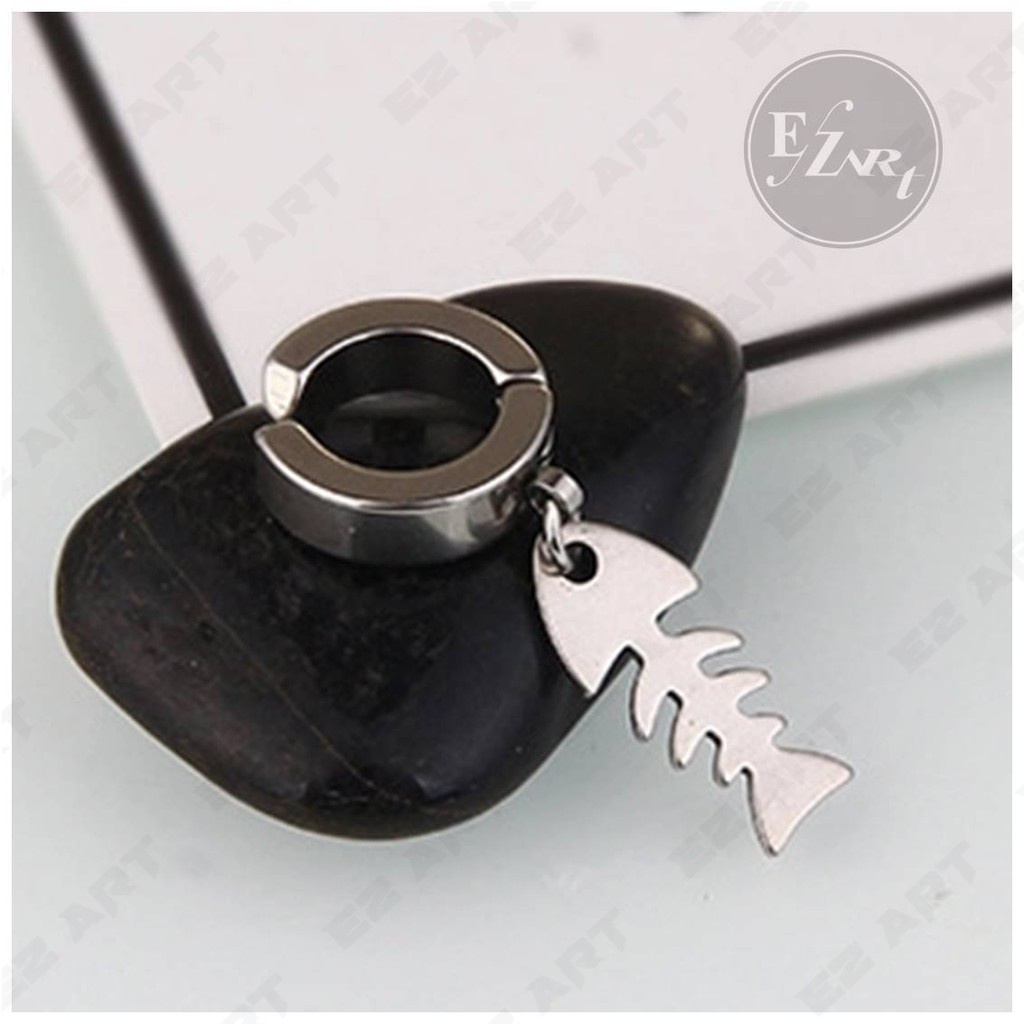 1 BUAH ANTING PRIA STAINLESS STEEL BANDUL TULANG IKAN TUSUK / JEPIT TINDIK / NON TINDIK