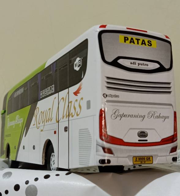 Miniatur Bus bis / mainan bus bis Gapuraning rahayu