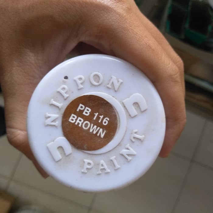 Pylox Basics Brown / Cat Semprot Brown / Coklat