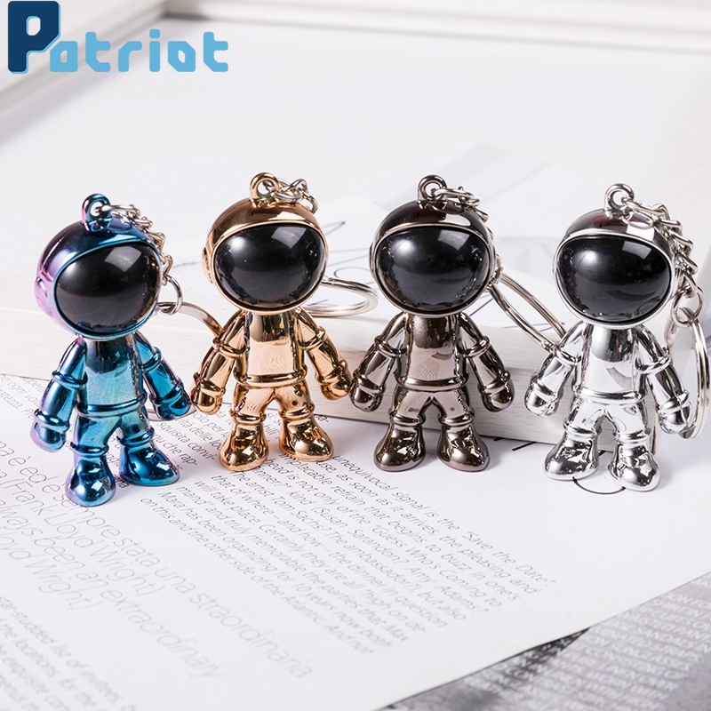 [ 1Pc Creative 3D Robot Spaceman  Astronaut Metal Keychain ][ Key Chains Accessories For Car ]