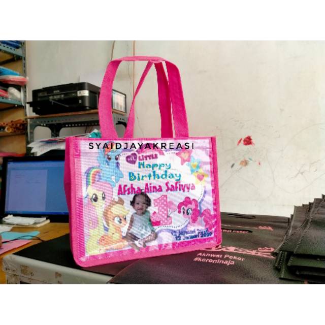 

Tas ulang tahun custom/tas ultah anak/tas ultah karakter