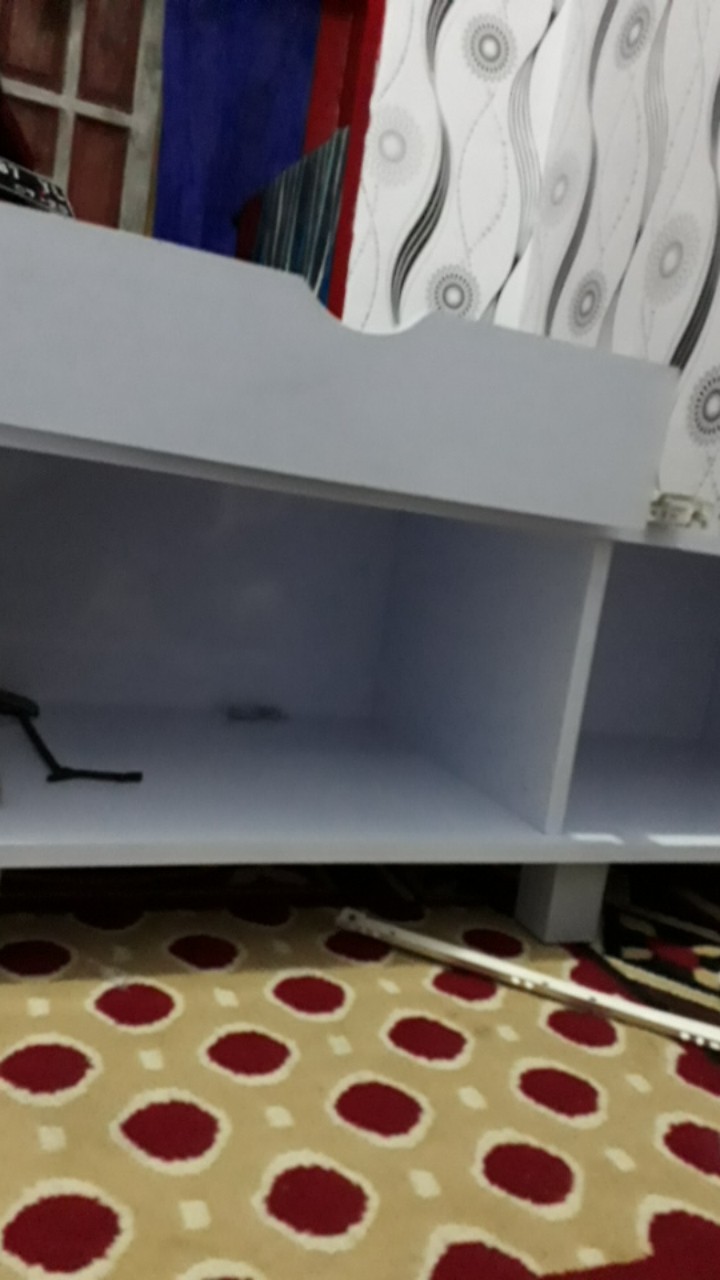 Rak Sepatu Minimalis Rak Buku Loker Credenza Cabinet Loker Drawer Sofa Tunggu Kursi Tunggu