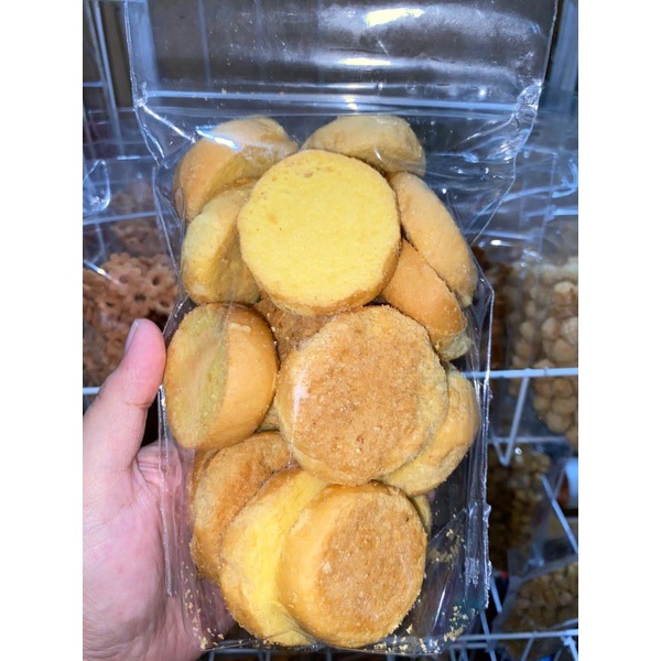 

roti kering mentega