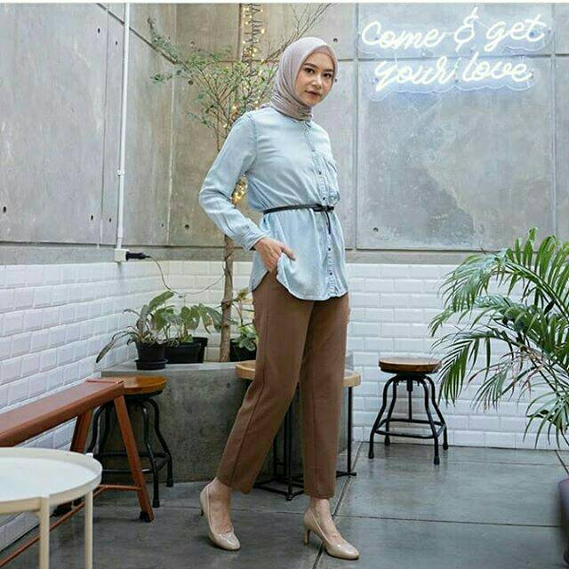 Fura Pants by Diana Restu