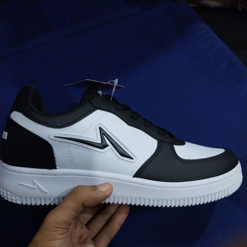 RAFA SEPATU SNEAKERS PUTIH PRIA DEWASA