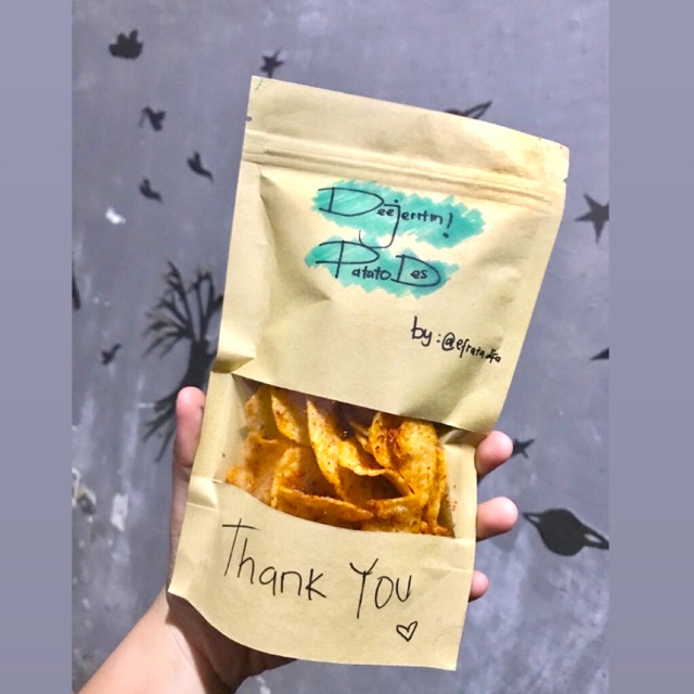 

DEEJERITIN POTATODES by efrata difa ( kripik kentang pedes ngejerit )