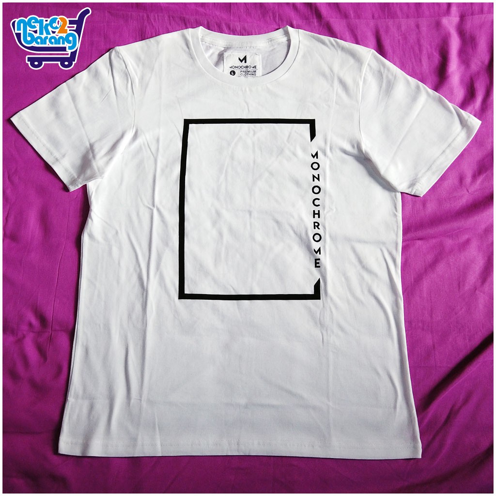 Kaos Monochrome Putih