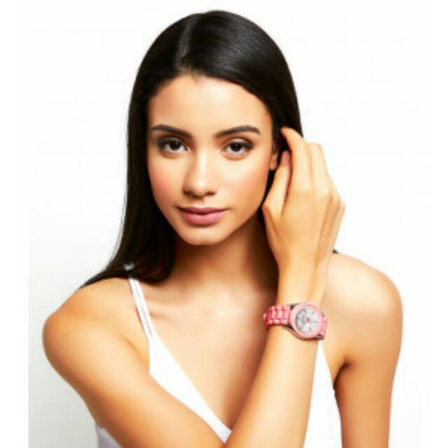 SOPHIE PARIS JAM NEELA