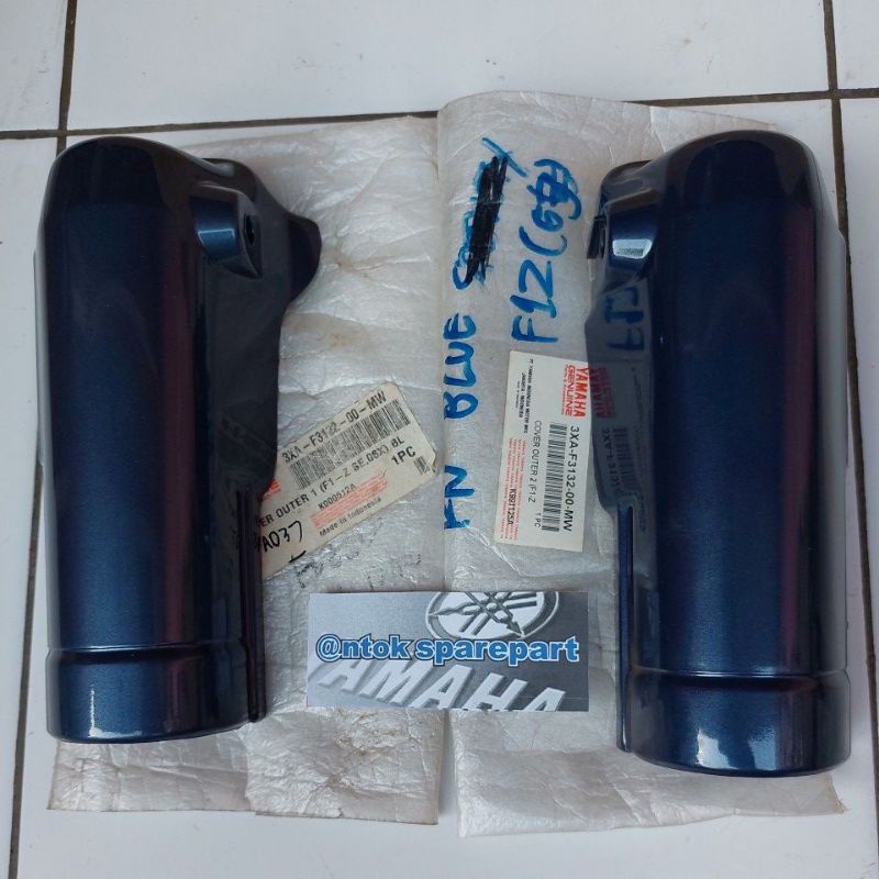 Cover Shokbeker Depan Tutup Kupingan Spakbor FIZ SE Original Genuine Yamaha