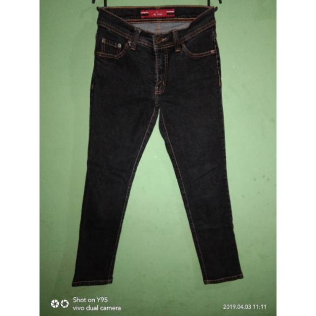 Hassenda jeans ( preloved )