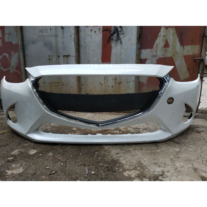 bumper mazda 2 skyactype