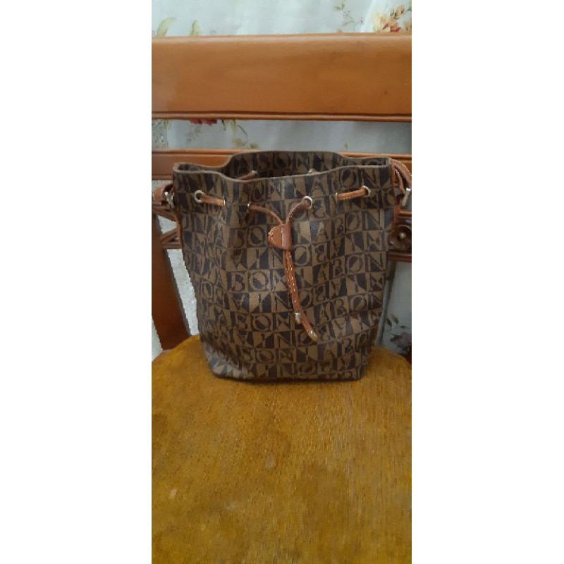 Bonia serut preloved