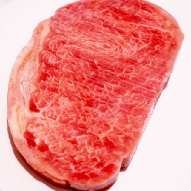 

Wagyu Sirloin Australia Premium